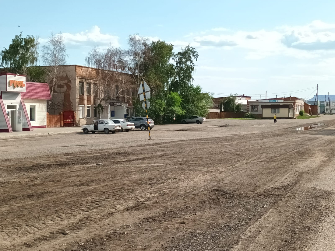 В Хабарах продолжается ремонт центрального моста | 04.07.2023 | Хабары -  БезФормата