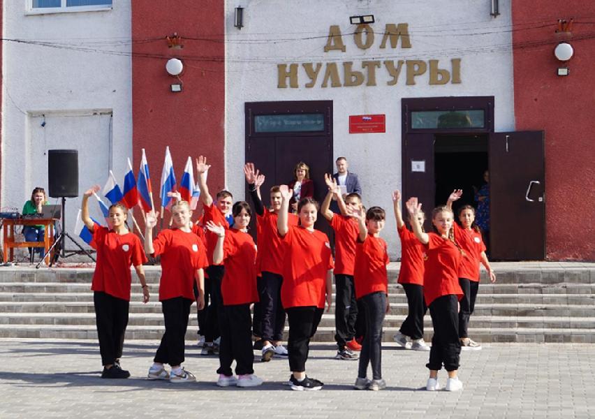 Хабарцы празднично встретили наступившую осень Хабарцы празднично встретили наступившую осень