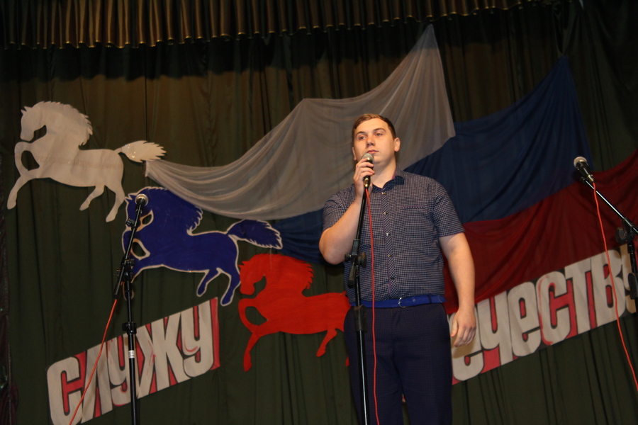 Концерт в РДК в честь защитников Отечества