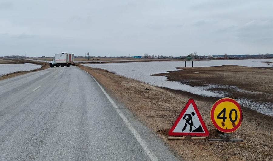 На каких дорогах действуют ограничения из-за паводка в Алтайском крае