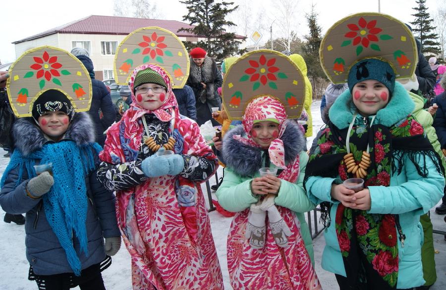 В ХСШ № 2 провели Масленицу