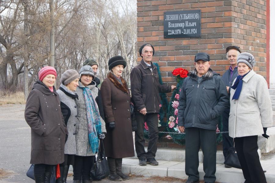 В Хабарах отметили 102-ю годовщину Великой Октябрьской социалистической революции