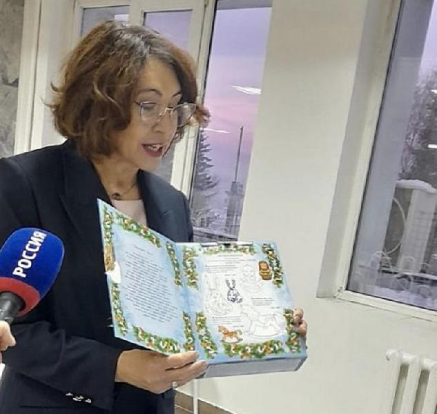Порядка 128 тысяч школьников Алтайского края получат губернаторские новогодние подарки Порядка 128 тысяч школьников Алтайского края получат губернаторские новогодние подарки