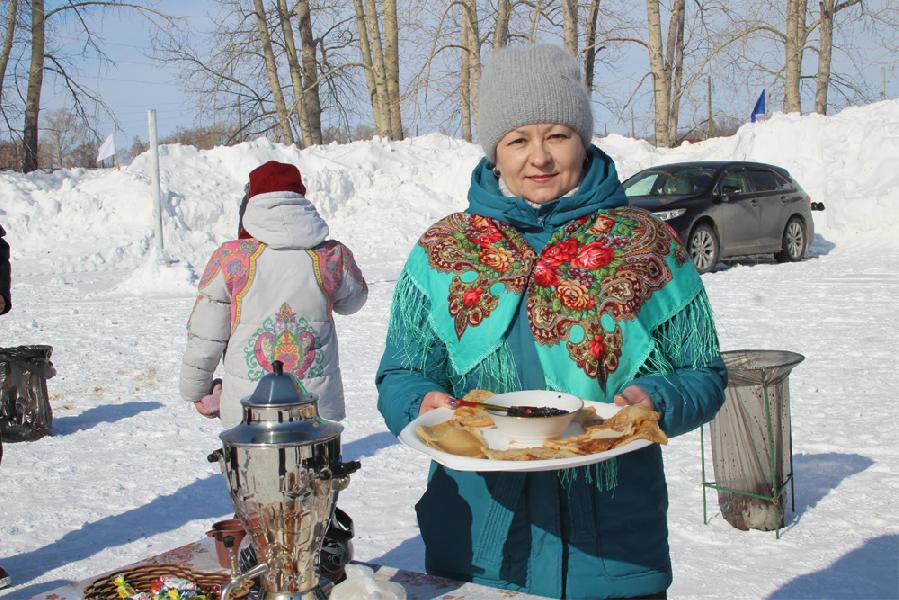 В Коротояке состоялся турнир по зимнему футболу на кубок Коротоякского элеватора и проводы зимы