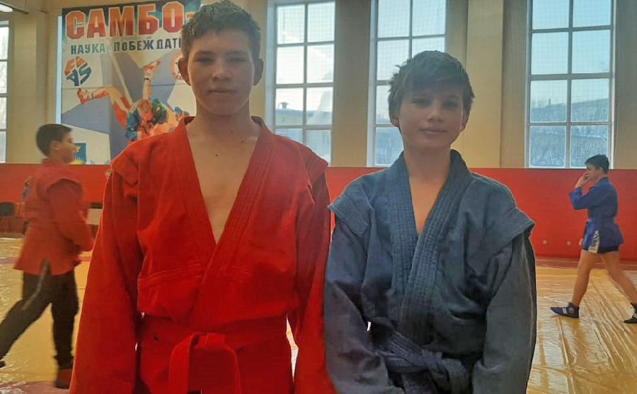 Спортсмены Хабарского района приняли участие в первенстве Алтайского края по самбо Спортсмены Хабарского района приняли участие в первенстве Алтайского края по самбо