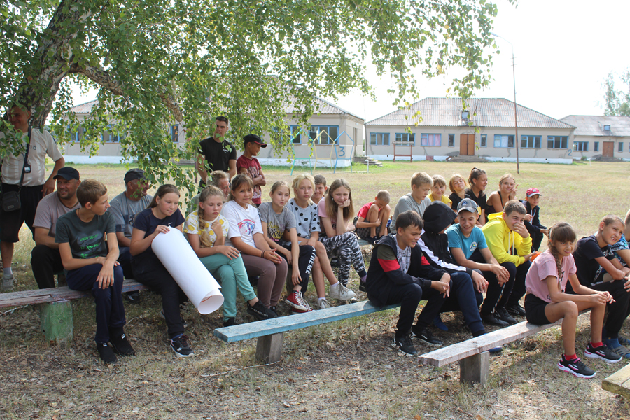 На базе детского оздоровительного лагеря «Берёзка» состоялось открытие туристического слёта