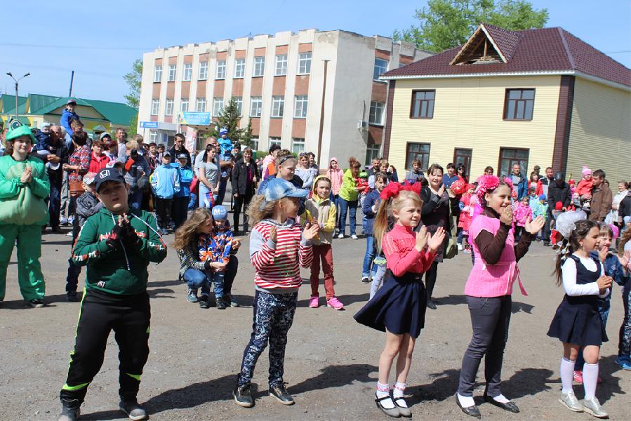 В Хабарах состоялся праздник, посвящённый Международному дню защиты детей