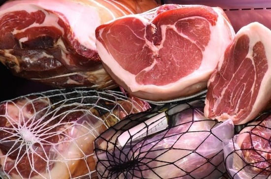 Жительнице Алтайского края грозит до 6 лет тюрьмы за кражу продуктов питания Жительнице Алтайского края грозит до 6 лет тюрьмы за кражу продуктов питания