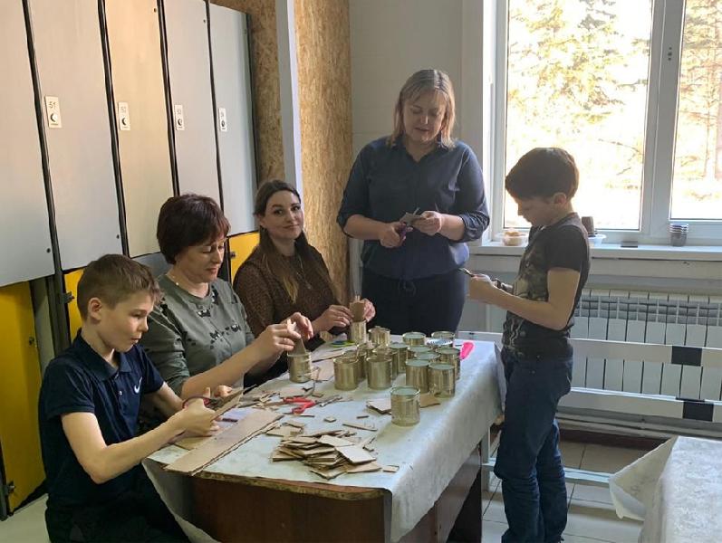 Волонтёры Хабарского района продолжают помогать землякам, находящимся в зоне СВО Волонтёры Хабарского района продолжают помогать землякам, находящимся в зоне СВО