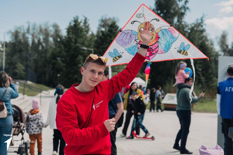 В Алтайском крае пройдет фестиваль детства и юности «Фестиваль Движения Первых» В Алтайском крае пройдет фестиваль детства и юности «Фестиваль Движения Первых»