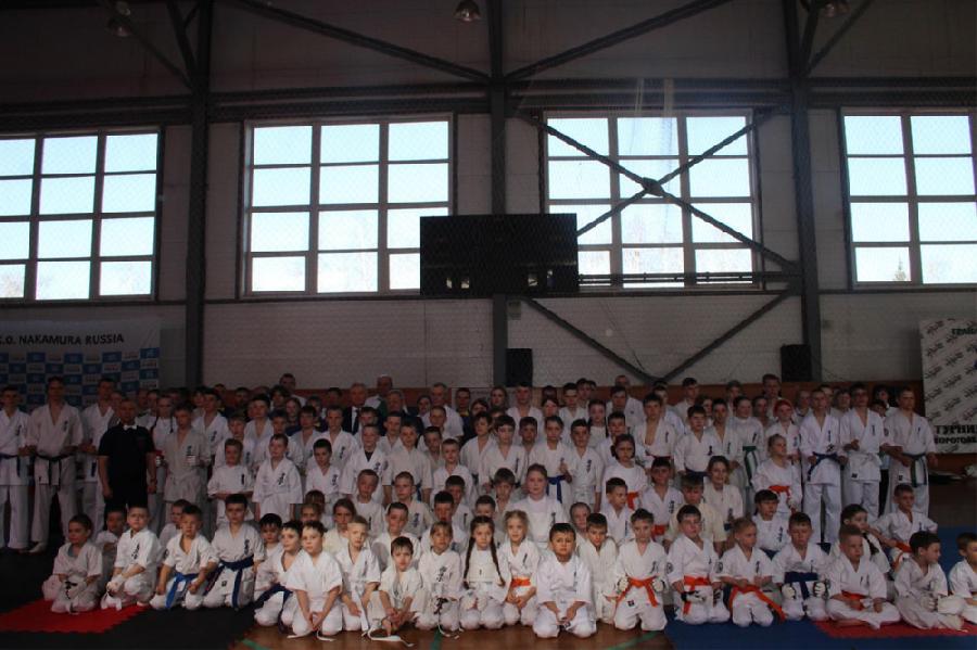 В Хабарах состоялся VII Межрегиональный турнир по каратэ киокушинкай на кубок Коротоякского элеватора