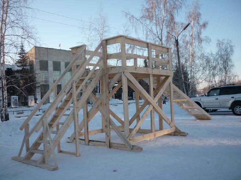 В Хабарах построили новую горку