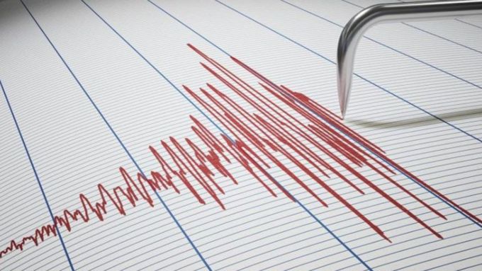 Школы и детские сады закрыли в Республике Алтай из-за трёх землетрясений