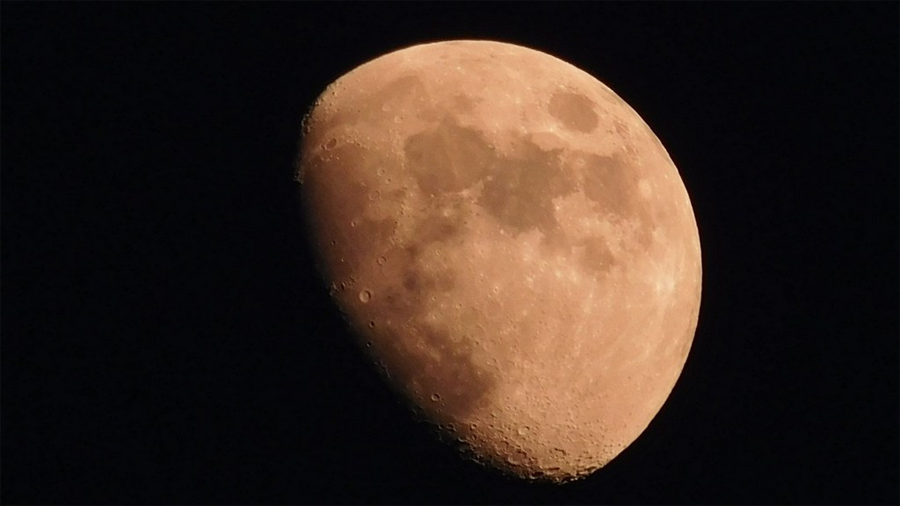 Жители Алтайского края смогут увидеть редкое лунное затмение