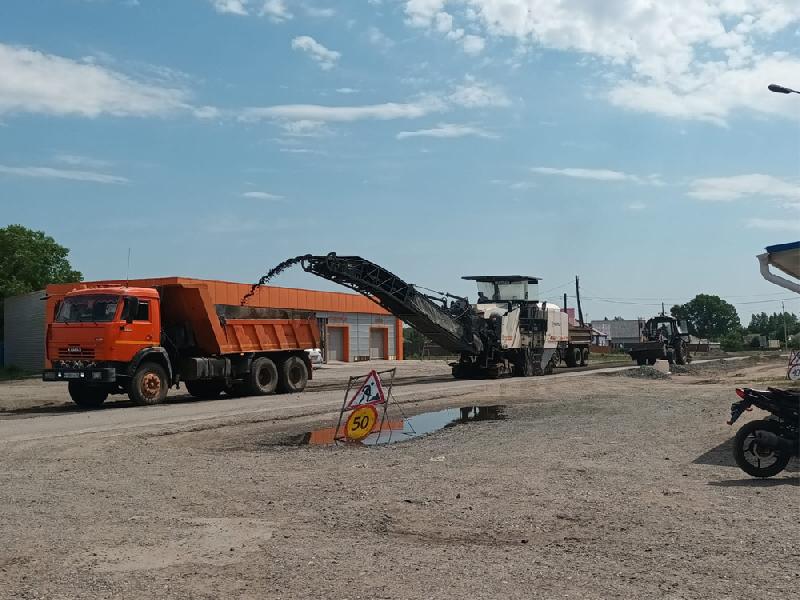Начался капремонт дороги на главной улице Хабаров Начался капремонт дороги на главной улице Хабаров